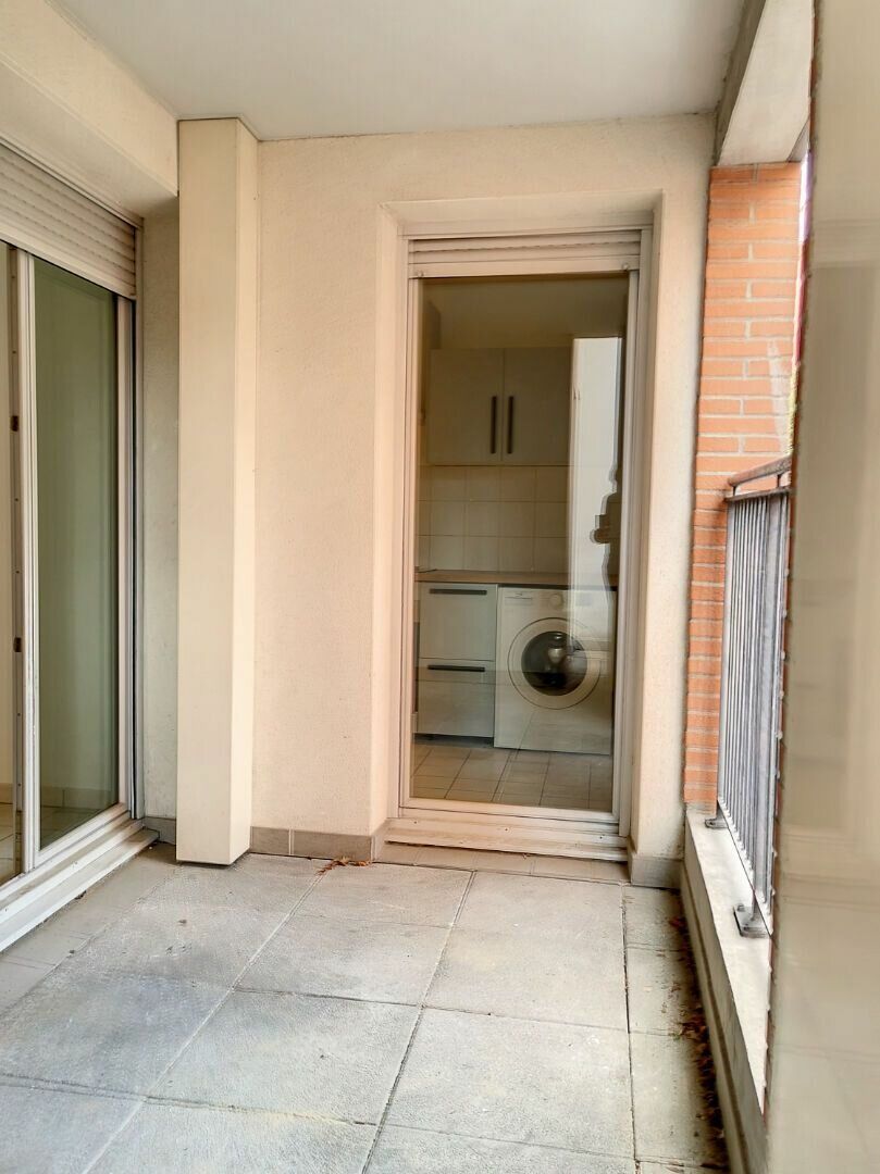 Appartement à louer 3 m2 à Toulouse vignette-6