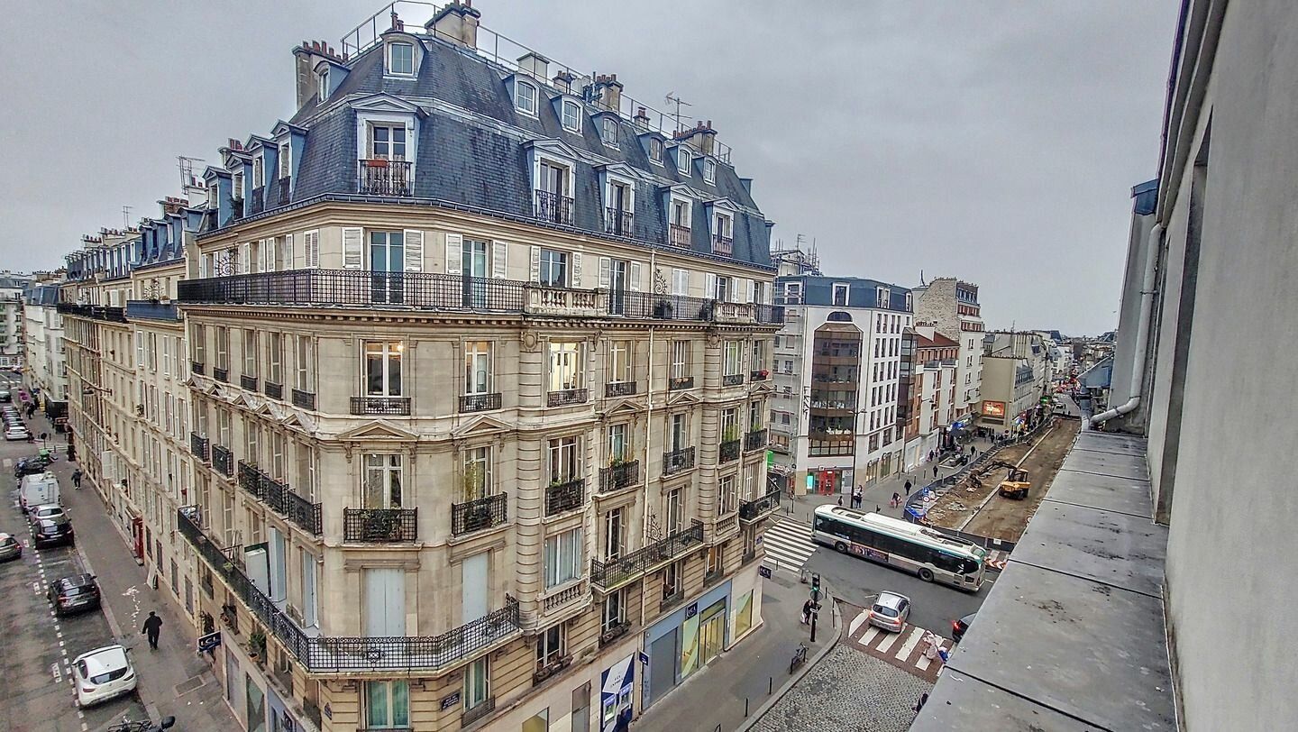 Appartement à vendre 1 26m2 à Paris 10 vignette-9