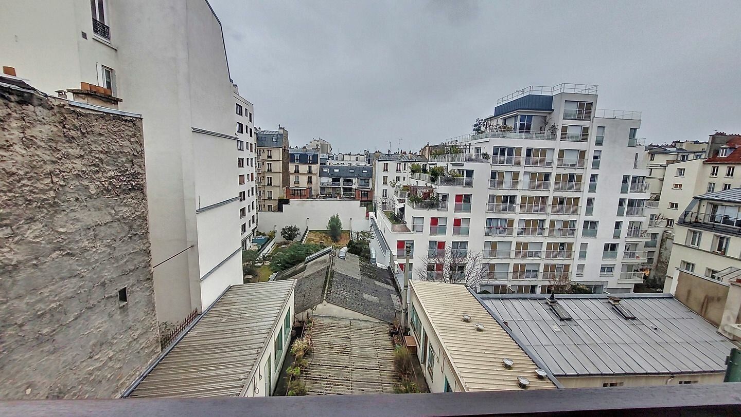 Appartement à vendre 1 26m2 à Paris 10 vignette-11