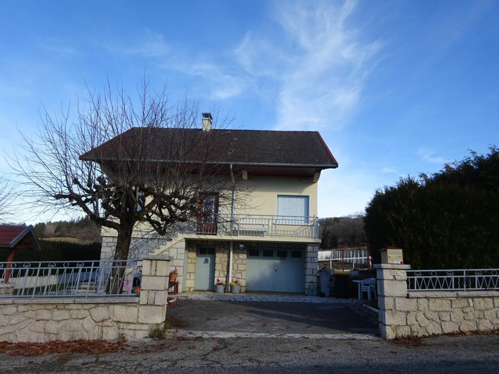 Maison à vendre 4 m2 à Hauteville-Lompnes vignette-2