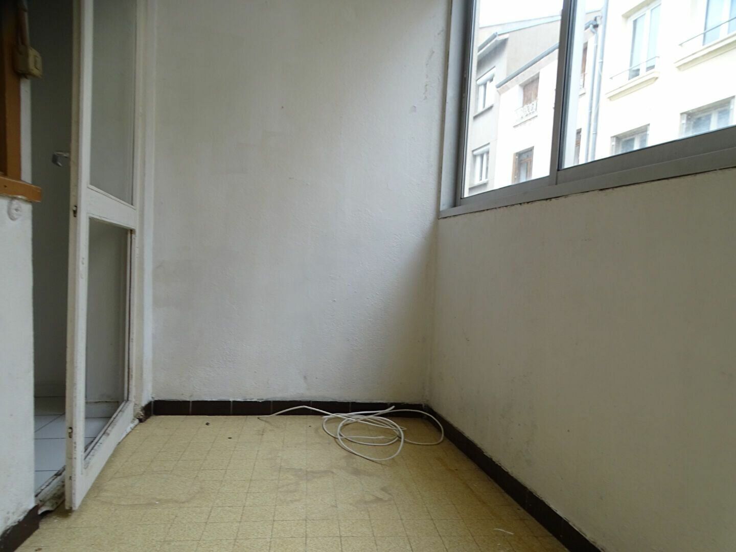 Appartement à vendre 3 68.45m2 à Saint-Étienne vignette-6