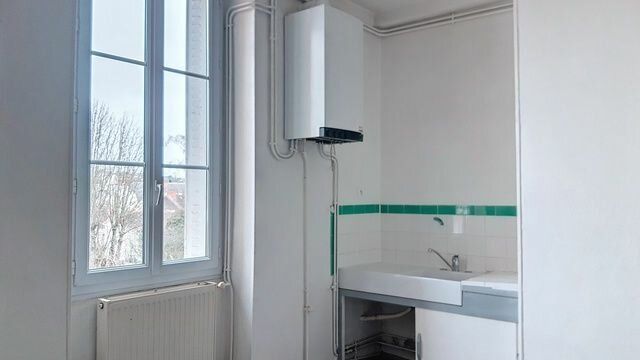 Appartement à vendre 1 42m2 à Montluçon vignette-5