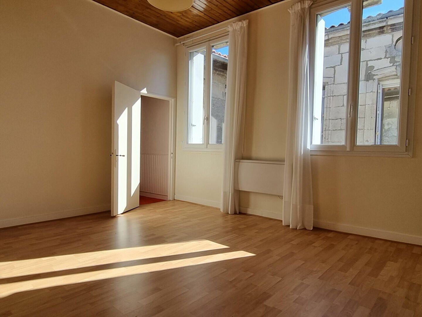 Appartement à vendre 3 125m2 à Rochefort vignette-1