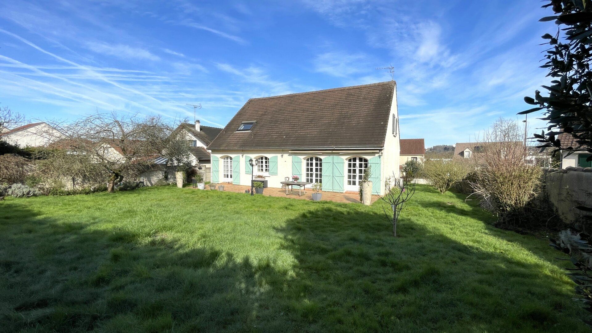 Maison à vendre 6 185m2 à Lagny-sur-Marne vignette-1