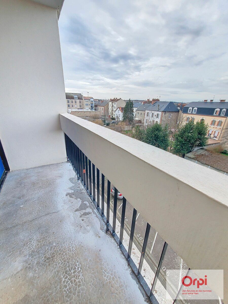 Appartement à louer 2 38m2 à Montluçon vignette-6