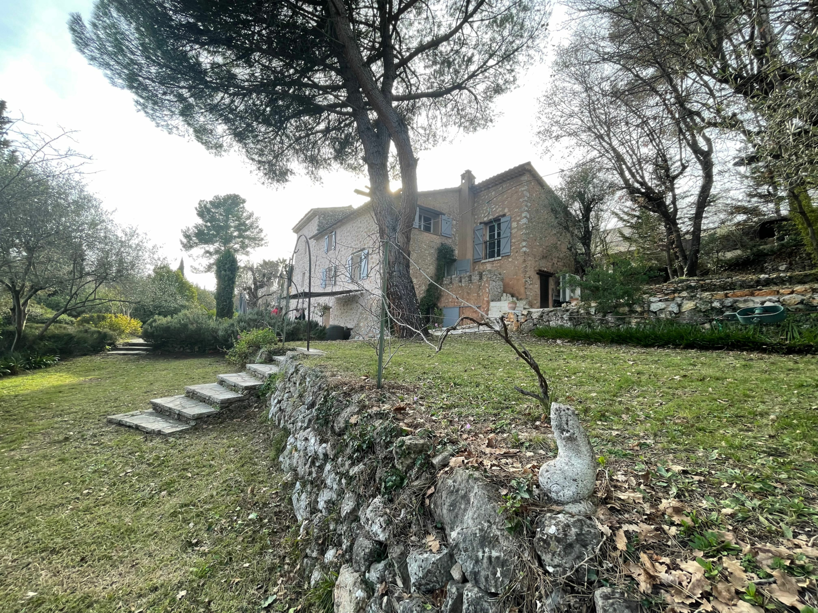 Maison à vendre 8 258m2 à Roquefort-les-Pins vignette-18