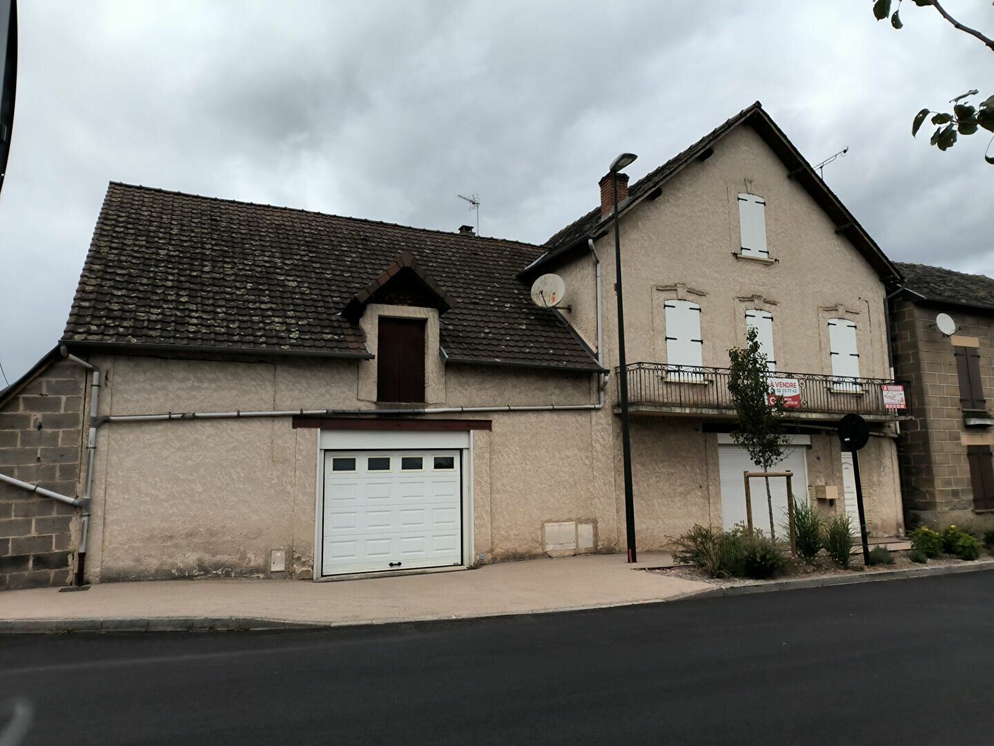 Maison à vendre 5 150m2 à Saint-Aulaire vignette-2