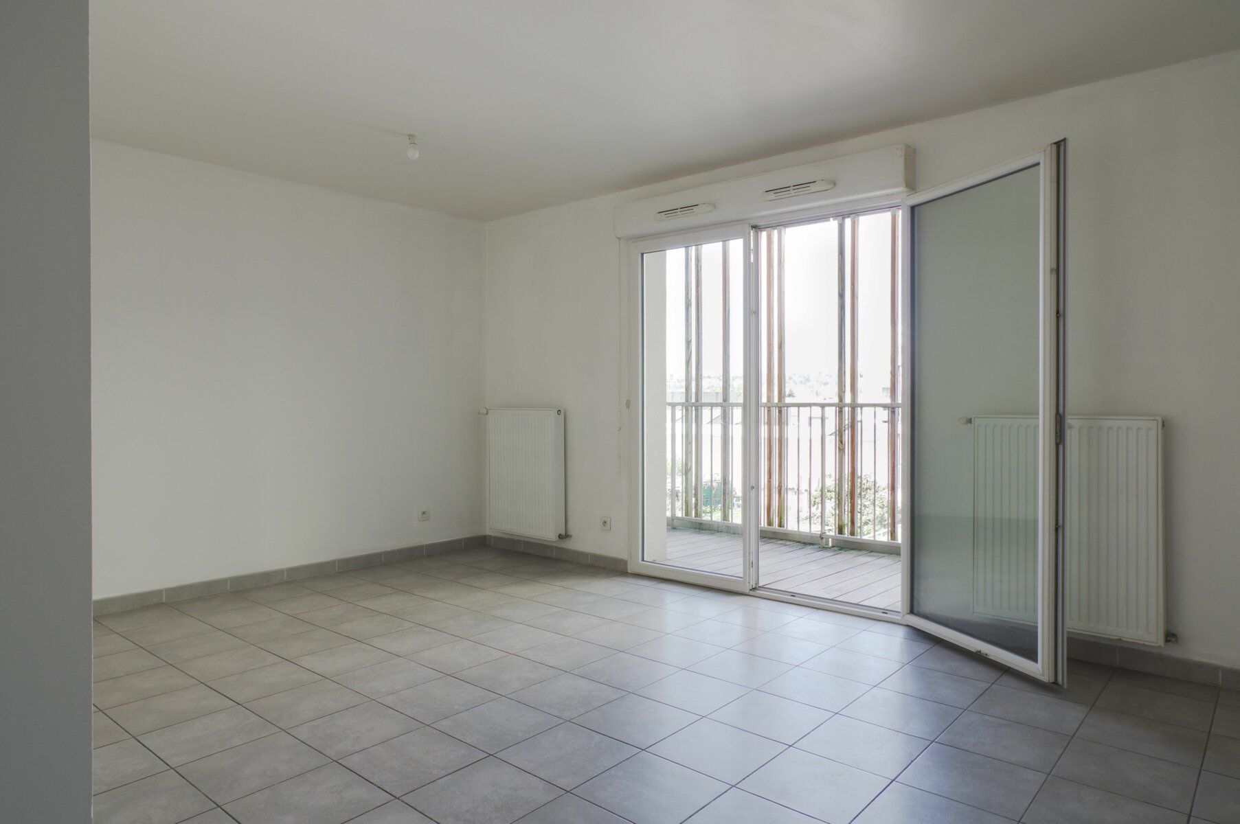 Appartement à vendre 3 53.75m2 à Villeurbanne vignette-2