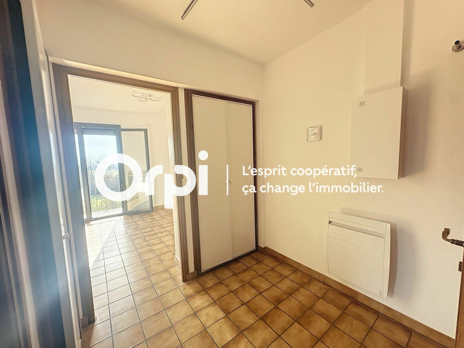 Appartement à vendre 2 m2 à Gilly-sur-Isère vignette-7