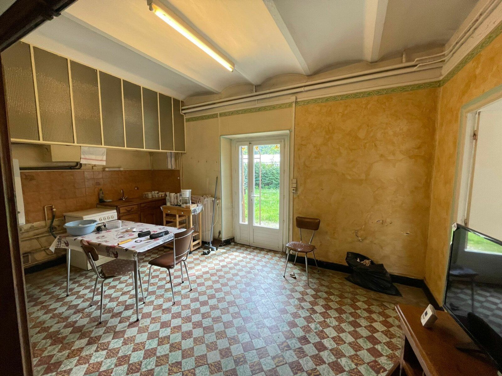 Maison à vendre 5 m2 à Saint-Florent-sur-Auzonnet vignette-6