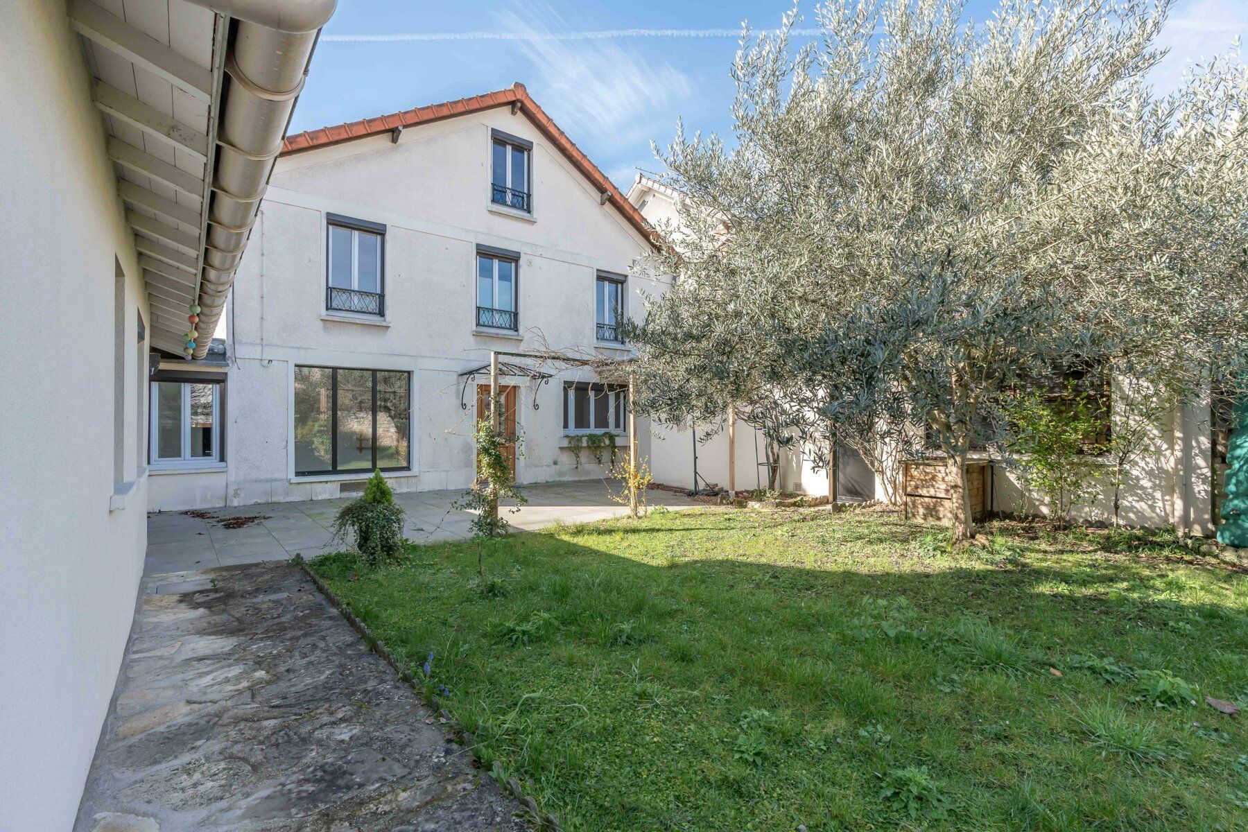 Maison à vendre 5 135.49m2 à Champigny-sur-Marne vignette-1