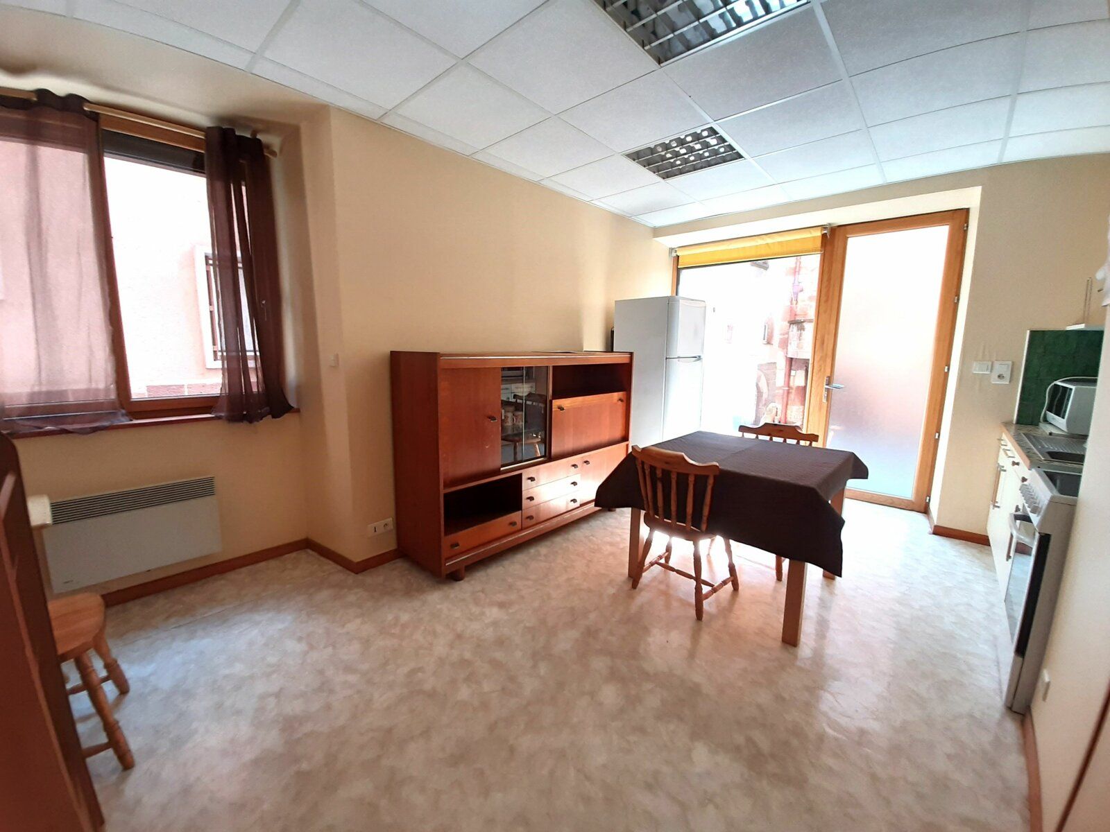 Appartement à louer 1 m2 à Villecomtal vignette-4