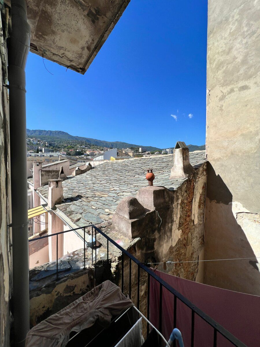 Appartement à vendre 3 118m2 à Bastia vignette-11