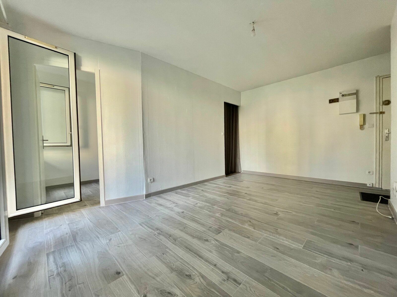 Appartement à vendre 2 34m2 à Toulouse vignette-2
