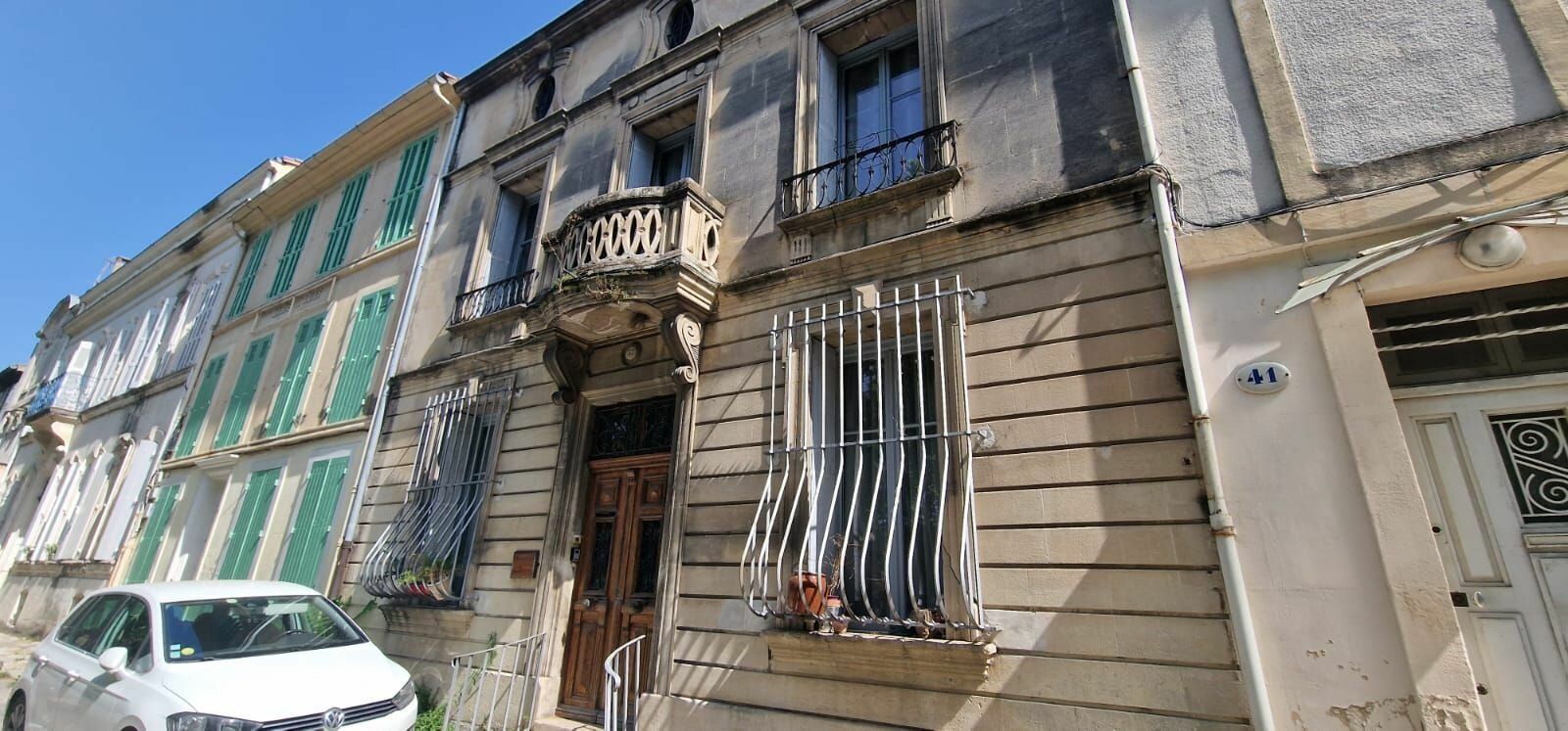 Maison à vendre 9 179.85m2 à Arles vignette-2