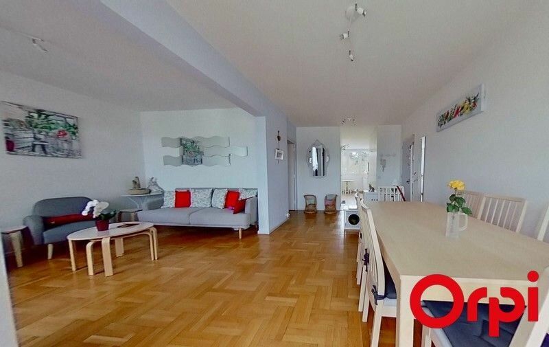Appartement à vendre 5 96.52m2 à Sainte-Foy-lès-Lyon vignette-2