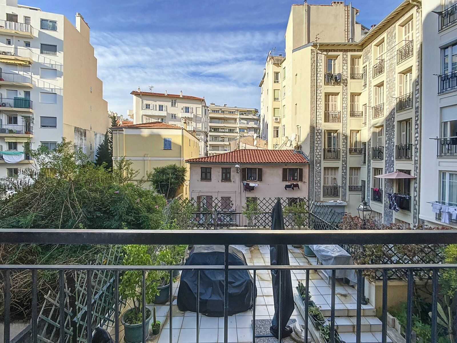 Appartement à vendre 2 26.57m2 à Nice vignette-1