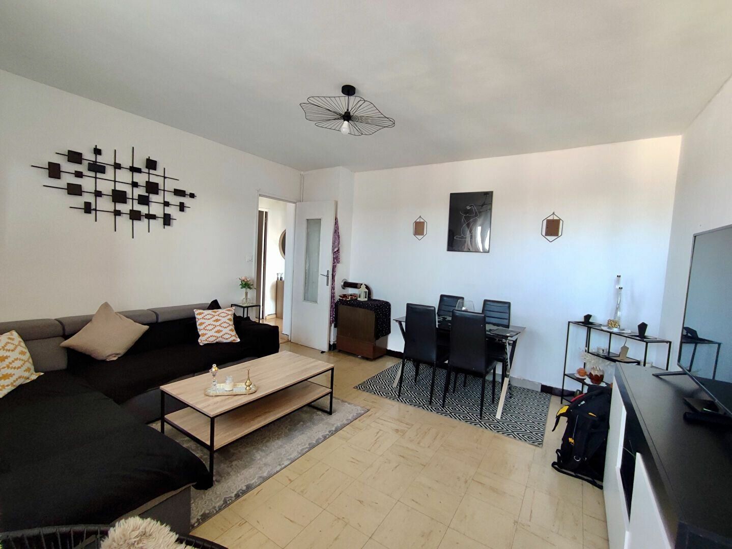 Appartement à vendre 2 m2 à Toulon vignette-4