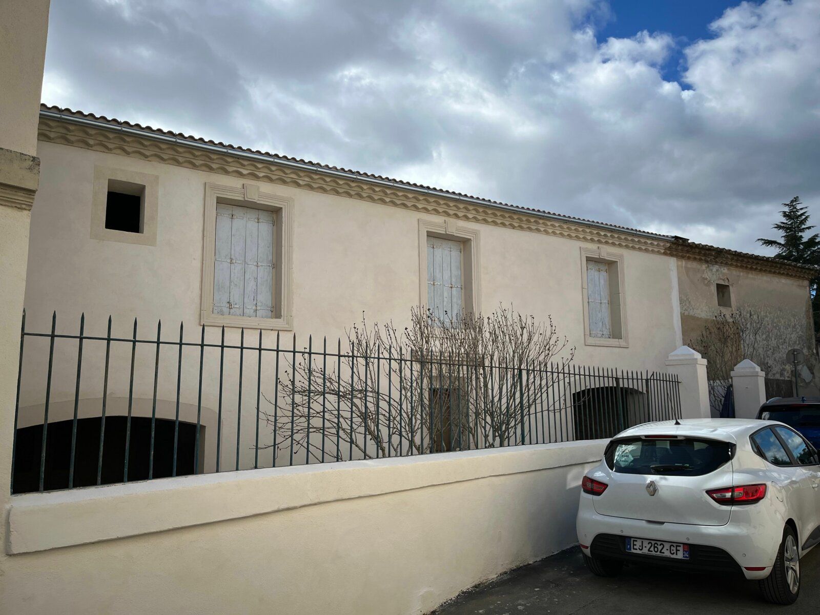 Maison à vendre 4 132m2 à Saint-Brès vignette-1