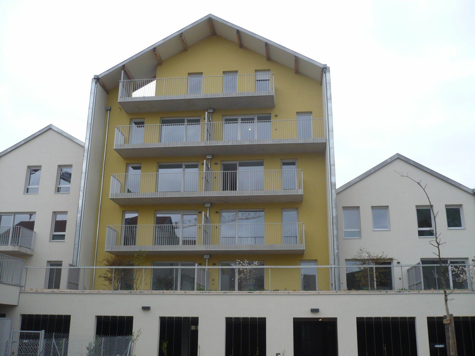 Appartement à louer 4 73.44m2 à Dijon vignette-1