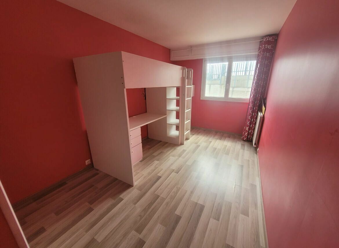 Appartement à vendre 3 m2 à Le Bourget vignette-3