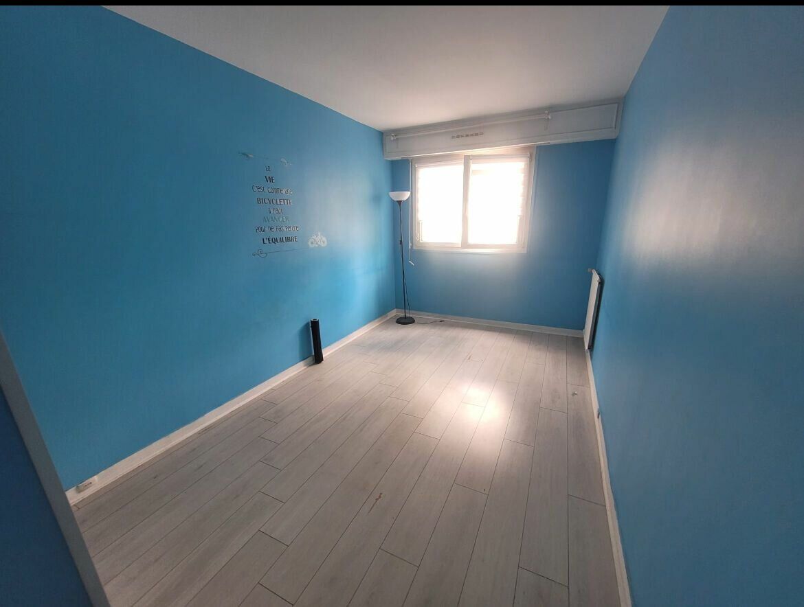 Appartement à vendre 3 m2 à Le Bourget vignette-5