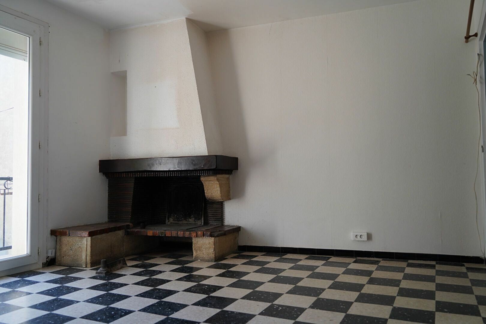 Maison à vendre 5 140m2 à Cascastel-des-Corbières vignette-2