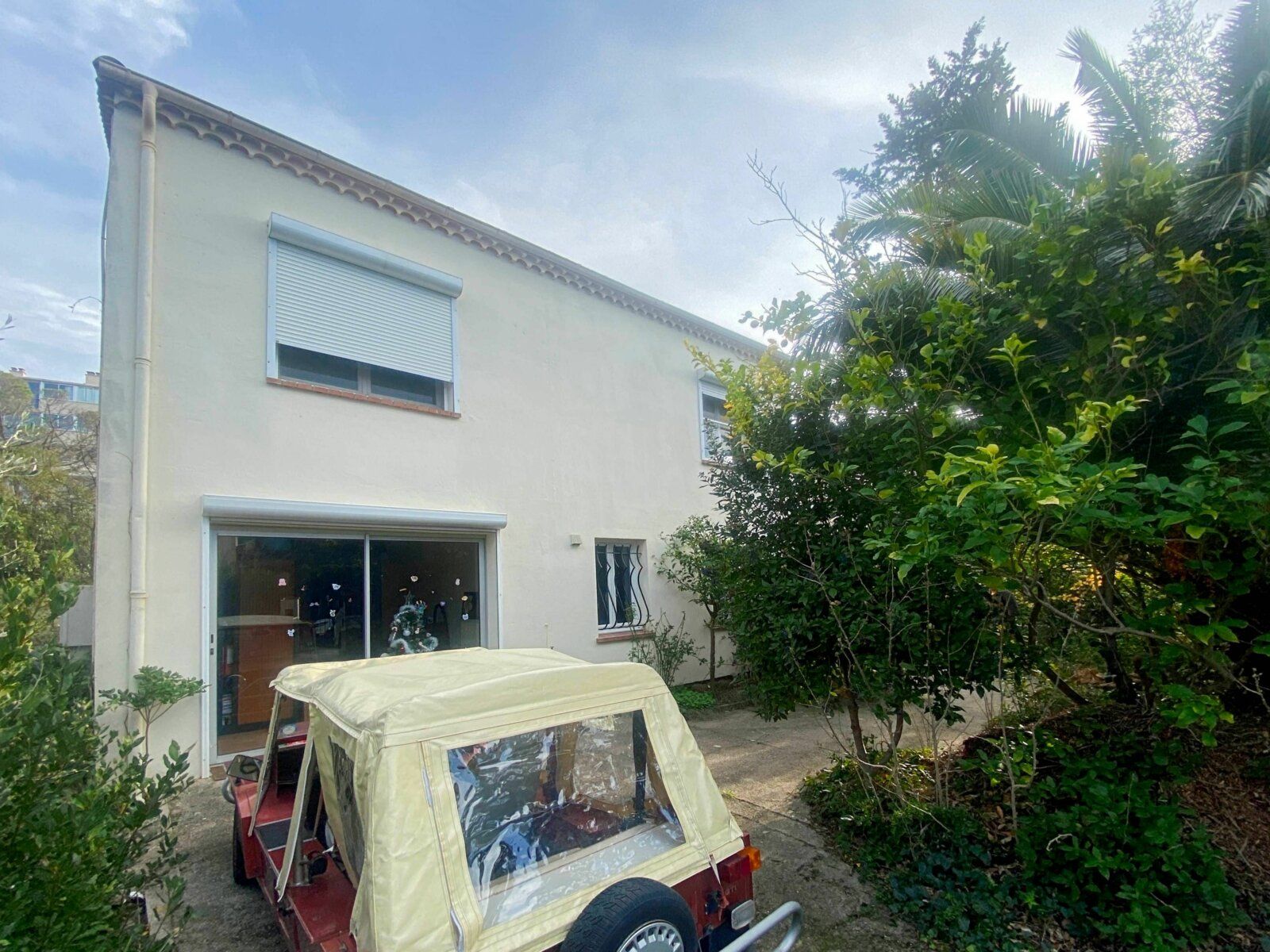 Maison à vendre 3 122.77m2 à Saint-Raphaël vignette-3