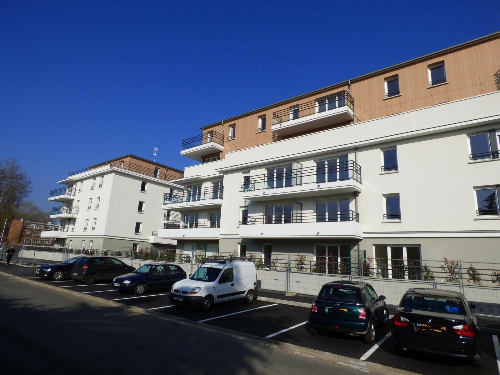 Appartement à vendre 2 44.1m2 à Verneuil-sur-Seine vignette-4