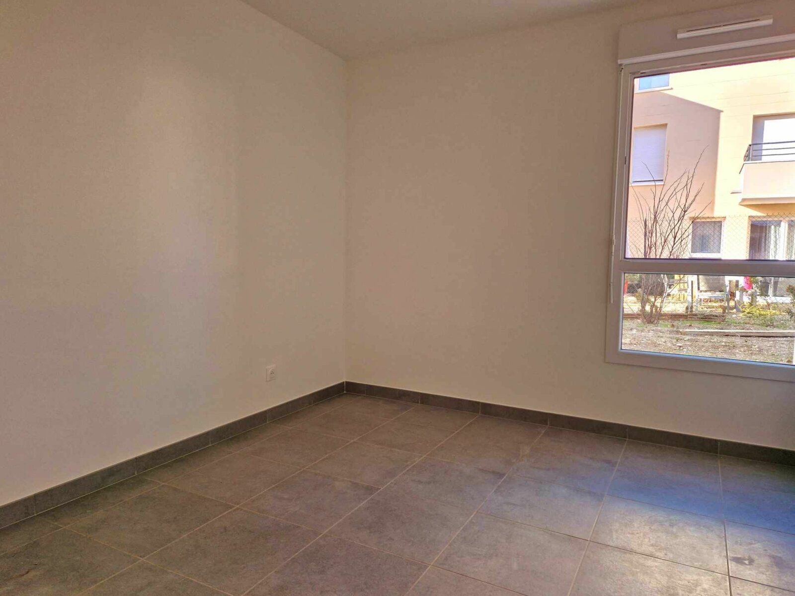 Appartement à vendre 1 40.6m2 à Montfavet - Avignon vignette-3