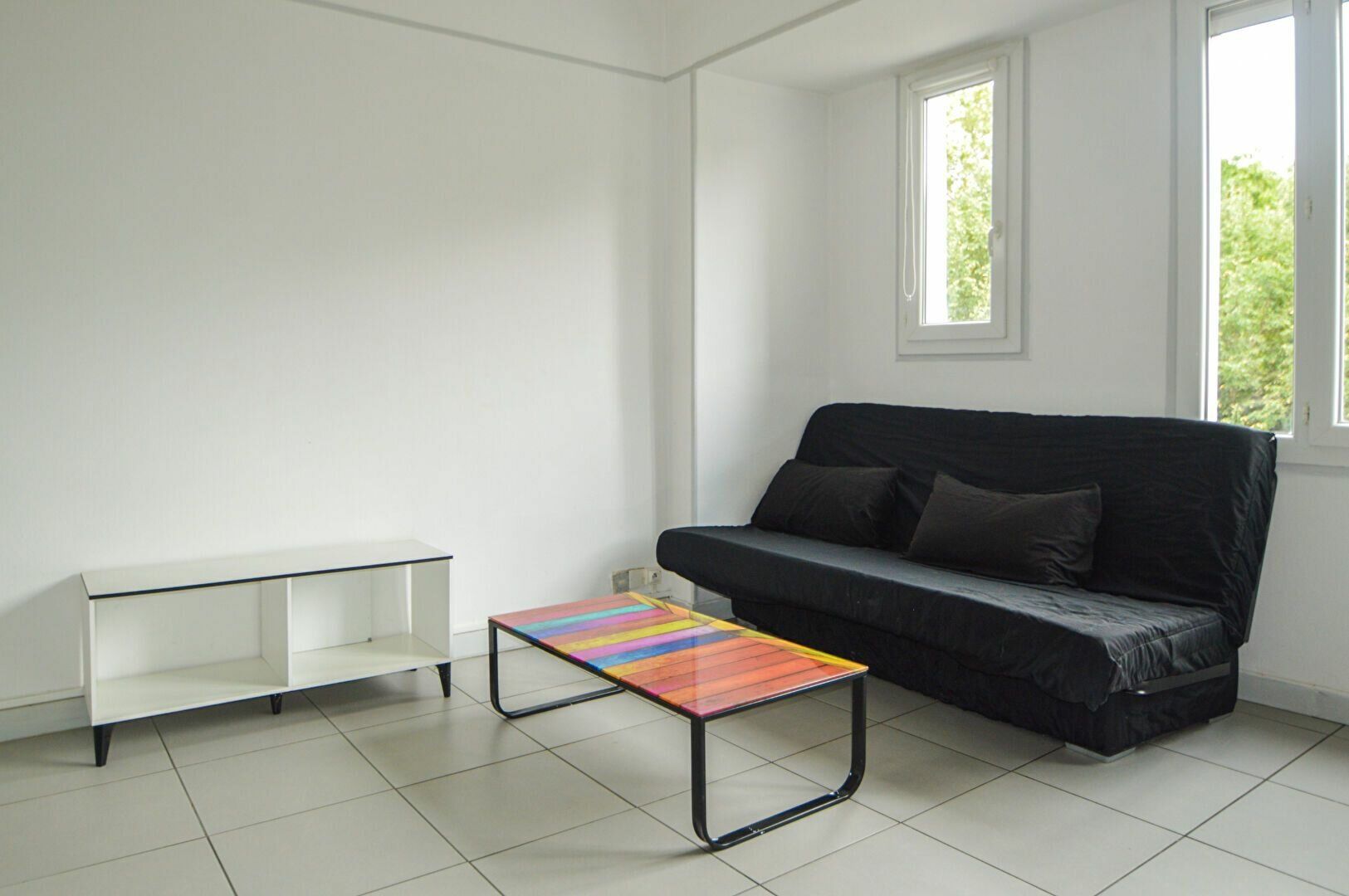 Appartement à louer 1 m2 à Pau vignette-1