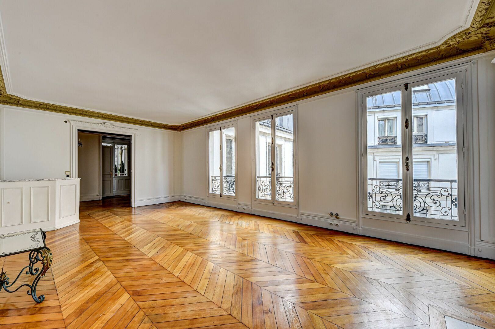 Appartement à vendre 4 131m2 à Paris 8 vignette-10