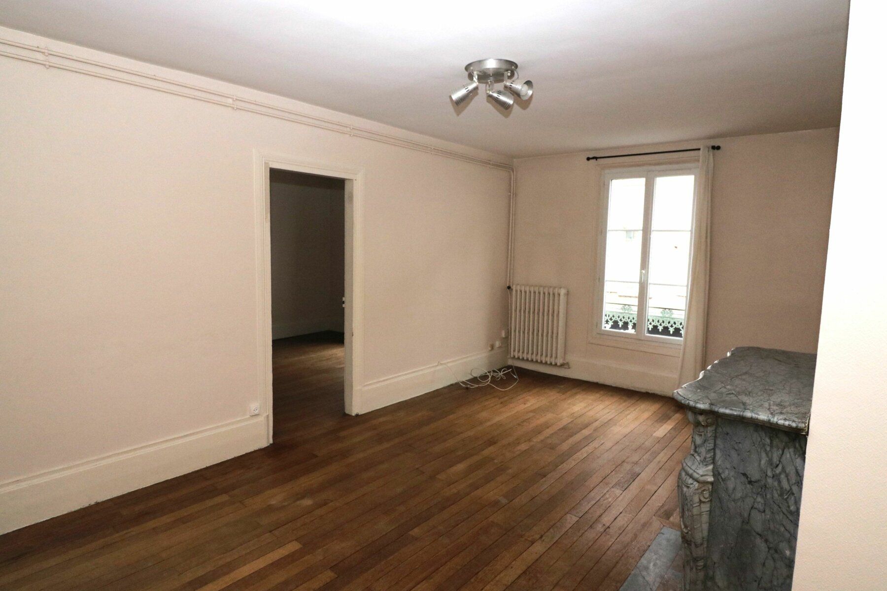 Appartement à vendre 2 55.53m2 à Fontainebleau vignette-2