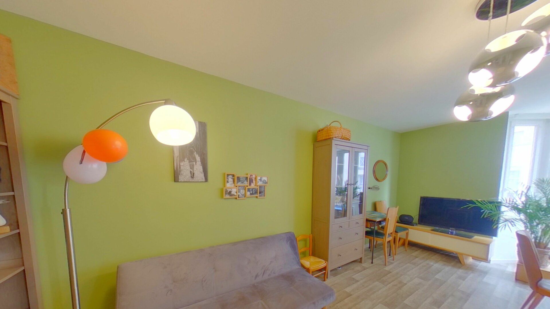 Appartement à vendre 4 m2 à Épernay vignette-3