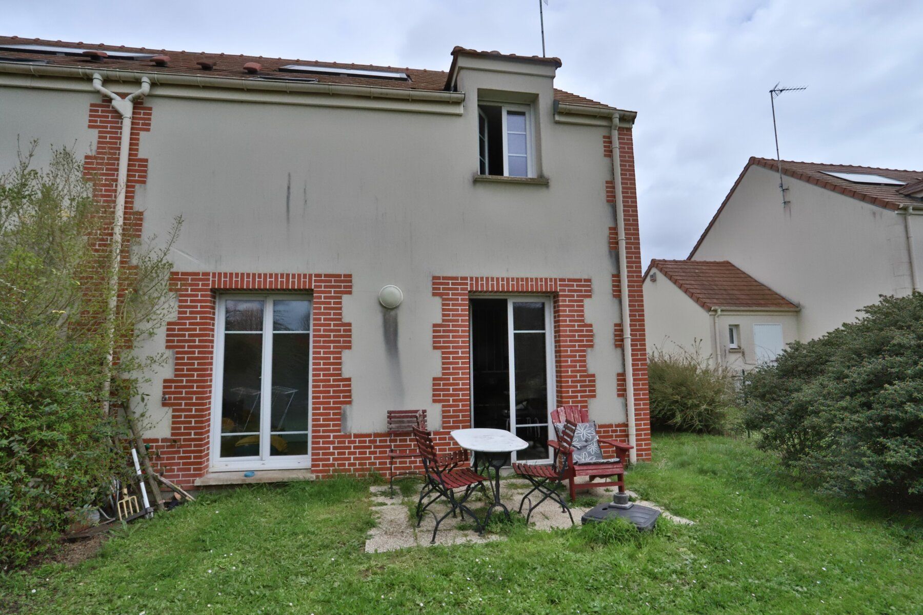 Maison à vendre 4 82.3m2 à Chaumont-en-Vexin vignette-1