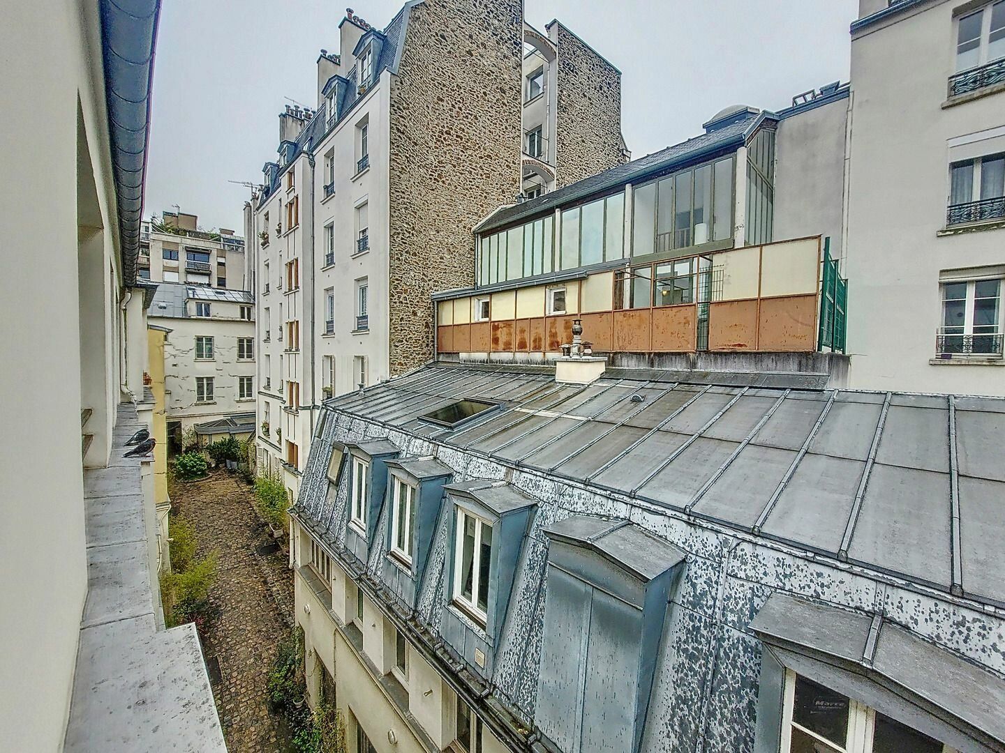 Appartement à vendre 2 49m2 à Paris 11 vignette-6