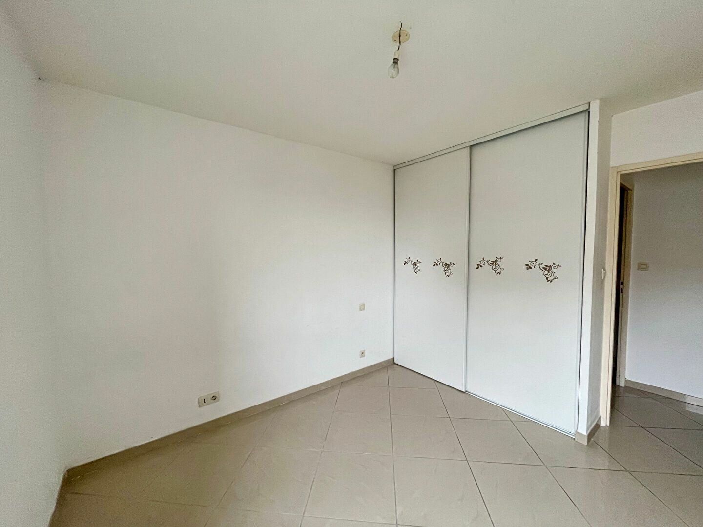 Appartement à vendre 3 m2 à Agde vignette-4