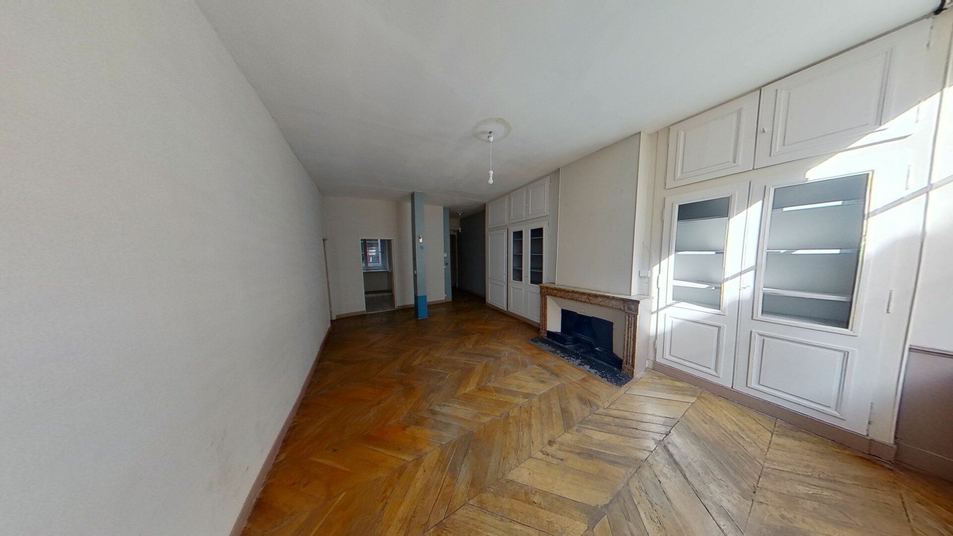 Appartement à vendre 4 93m2 à Lyon 1 vignette-2