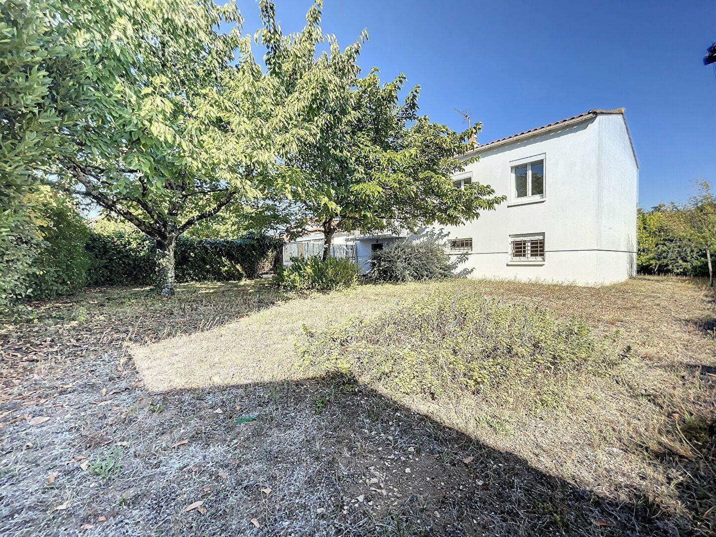 Maison à vendre 4 96m2 à La Rochelle vignette-1