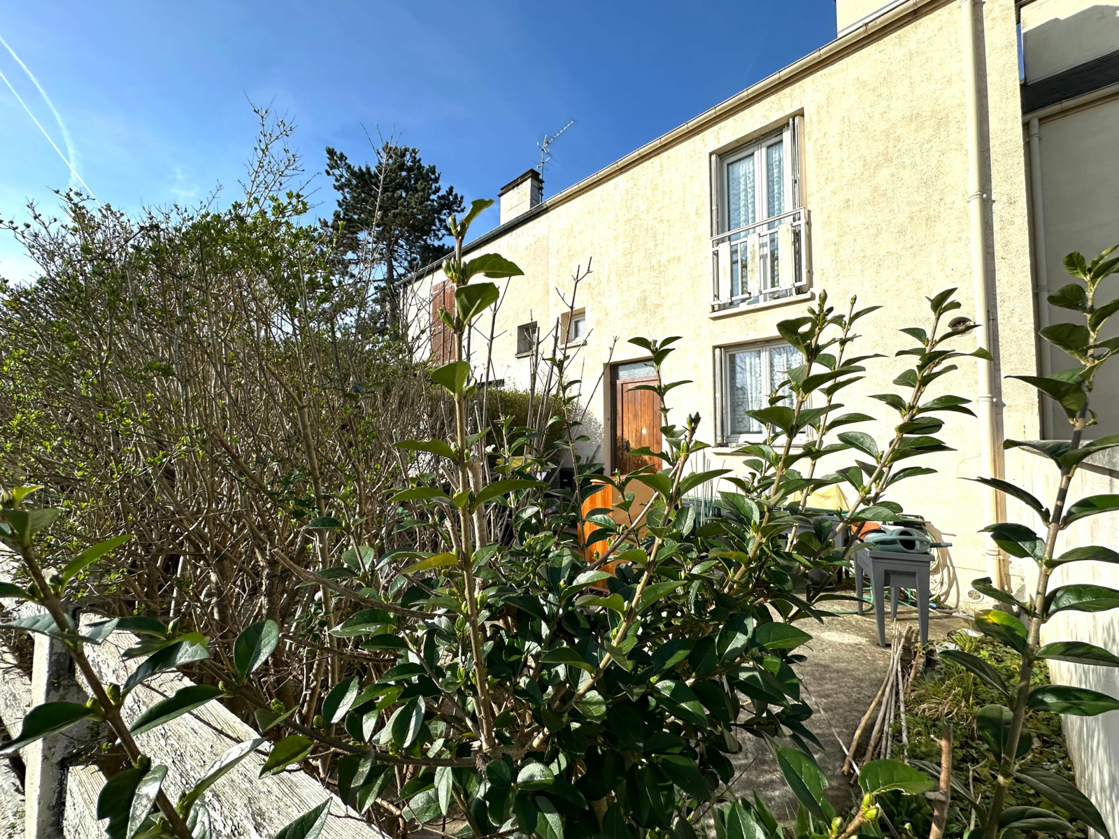 Maison à vendre 5 113.12m2 à Brétigny-sur-Orge vignette-1