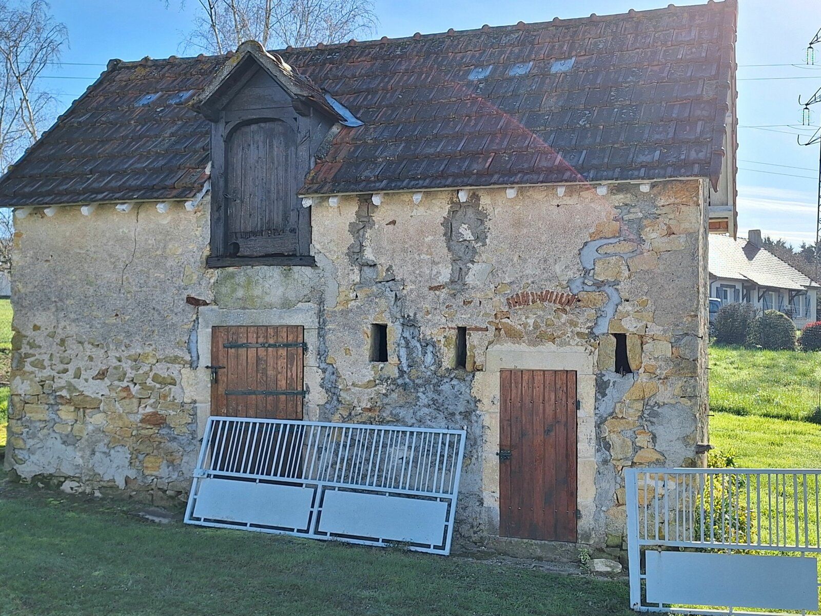 Maison à vendre 2 m2 à Saint-Hilaire-de-Court vignette-4