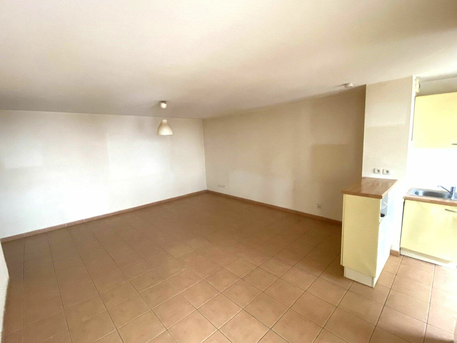 Appartement à vendre 3 63m2 à Toulouse vignette-4