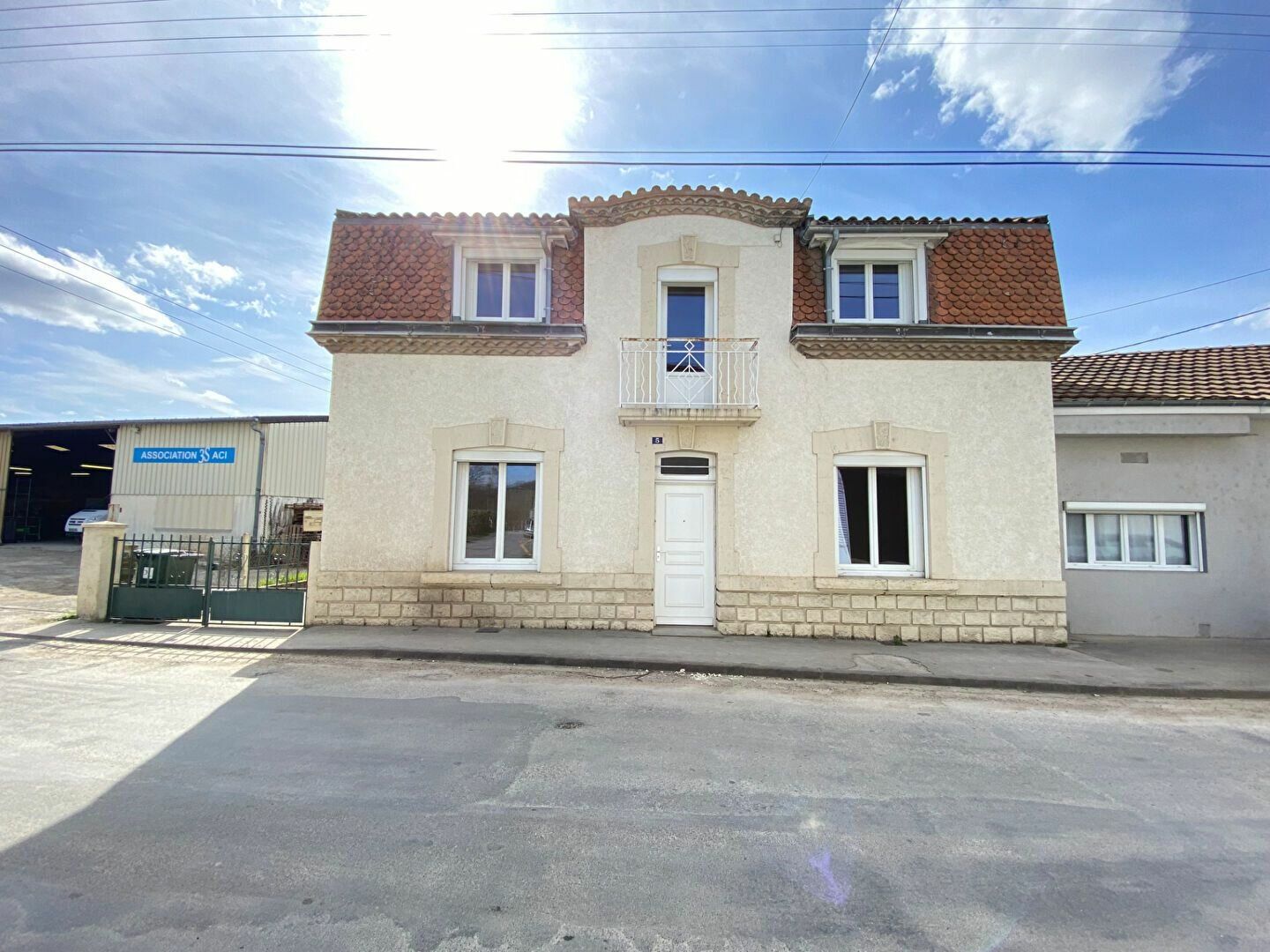 Maison à vendre 5 119.38m2 à Coulounieix-Chamiers vignette-1