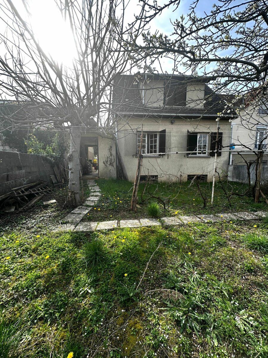 Maison à vendre 4 95m2 à Vitry-sur-Seine vignette-1