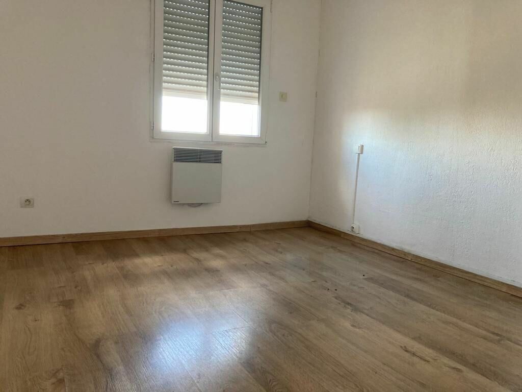 Appartement à vendre 2 197m2 à Perpignan vignette-7