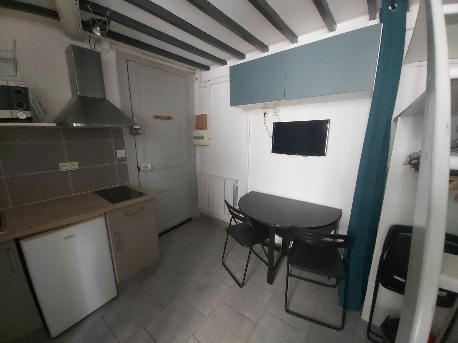 Appartement à louer 1 12.8m2 à Montpellier vignette-2