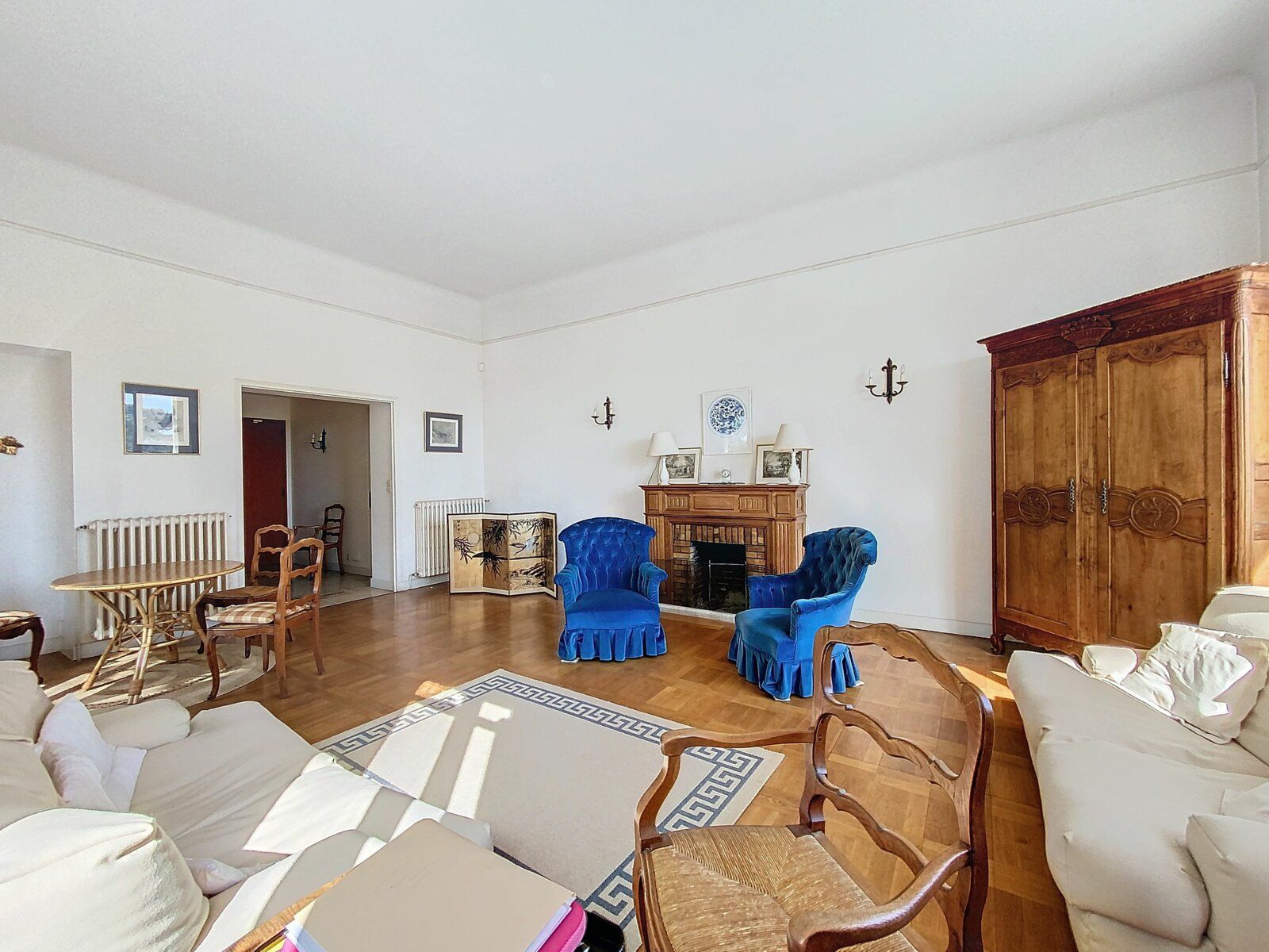 Appartement à vendre 3 93.2m2 à Saint-Raphaël vignette-2