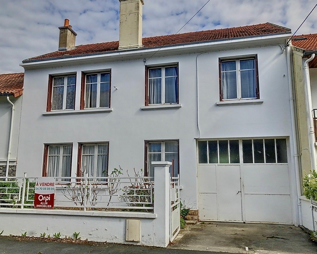 Maison à vendre 4 m2 à Montluçon vignette-16