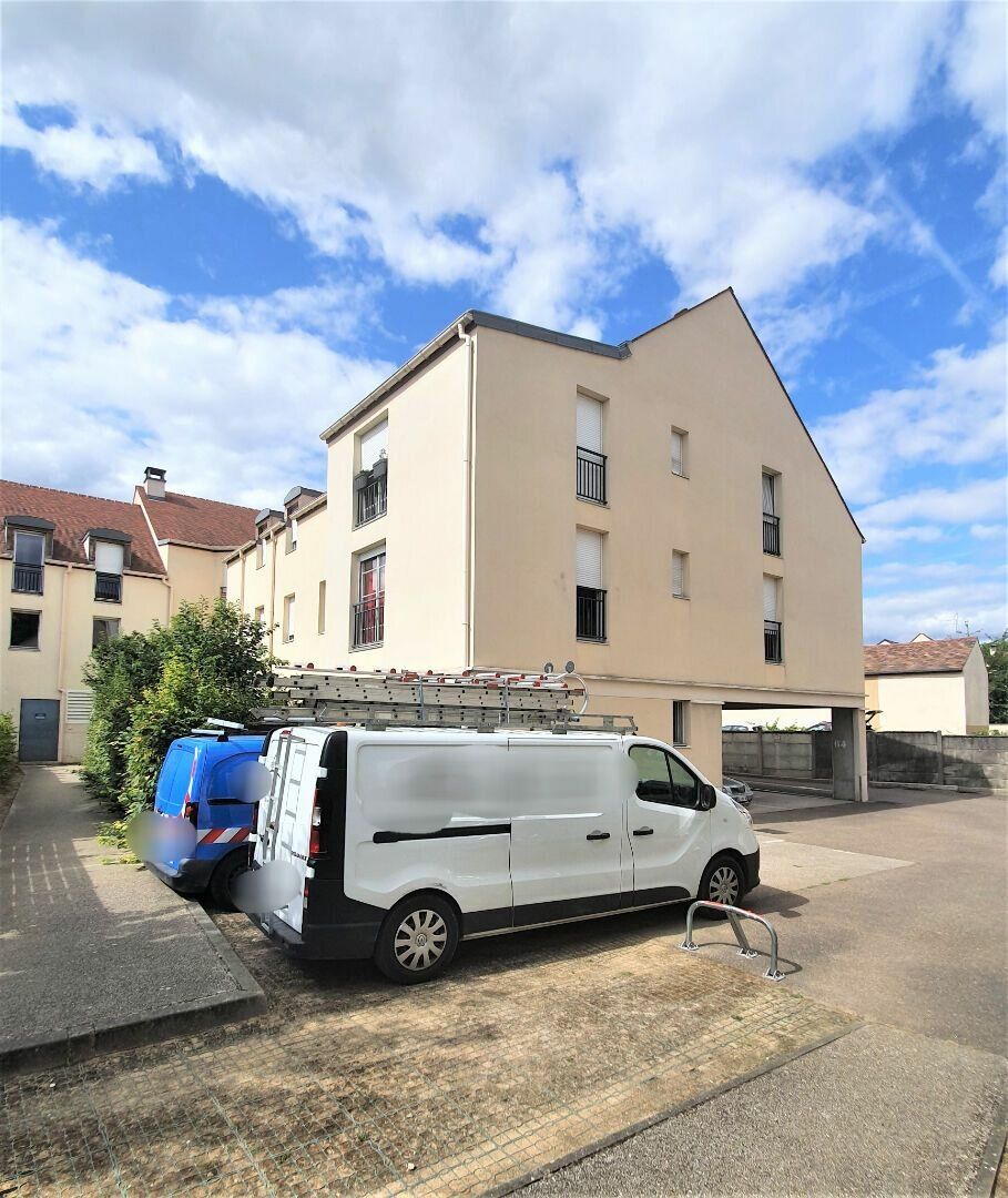 Appartement à vendre 2 36.5m2 à Brie-Comte-Robert vignette-1