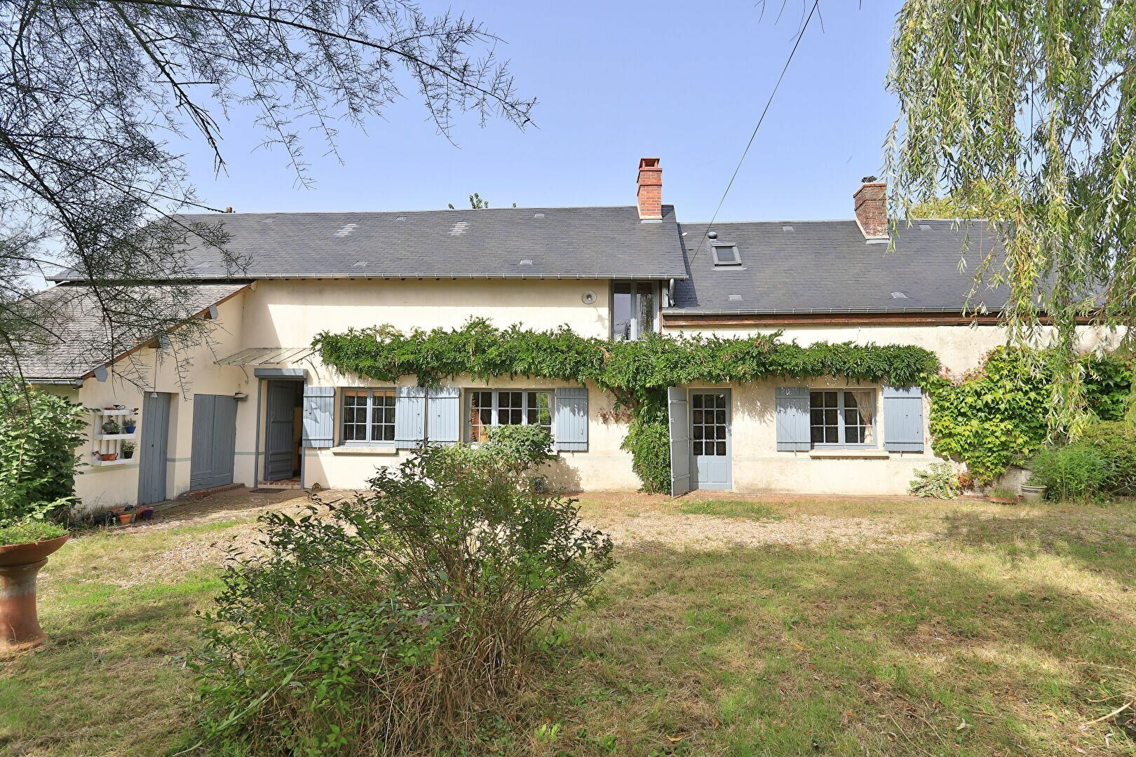 Maison à vendre 7 145.67m2 à Gournay-en-Bray vignette-1